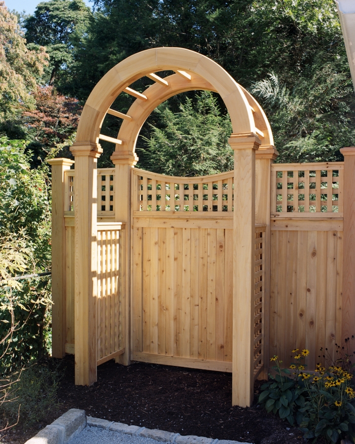 Custom Cedar Arbor W. Scalloped #504 Square Lattice Gate