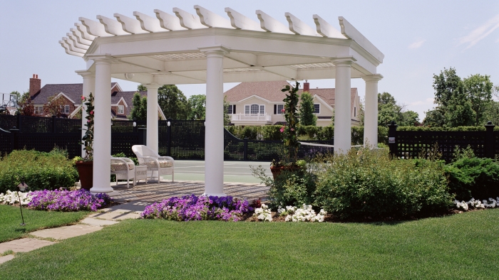 Custom Pergola for Shaded Seating Area Near Tennis Court